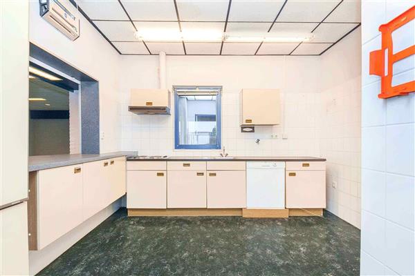 Grote foto te huur kantoorruimte hogeweg 6 hulst huizen en kamers bedrijfspanden