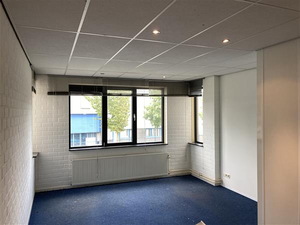 Grote foto te huur kantoorruimte waterbeemd 2b helmond huizen en kamers bedrijfspanden