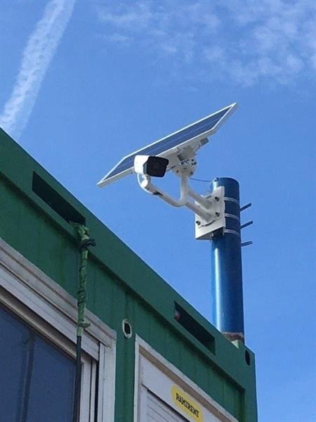 Grote foto hikvision solar powered exir darkfighter bullet camera batterij ds 2xs6a25g0 i ch20s40 hikvision doe het zelf en verbouw inbraaksystemen