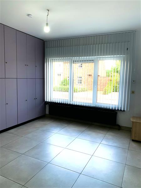 Grote foto open bebouwing opbrengsteigendom huizen en kamers kangoeroewoning