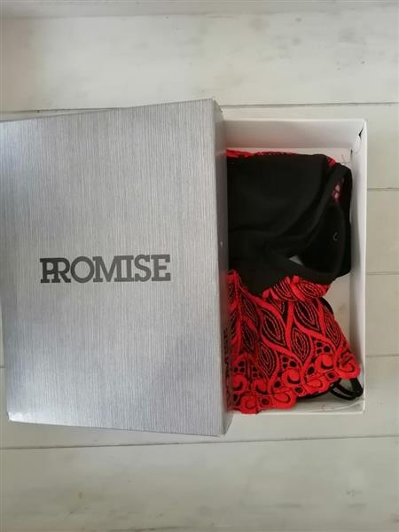 Grote foto zwart met rode balconette bh string 70b kleding dames ondergoed en lingerie merkkleding