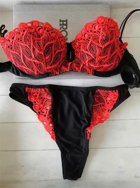 Grote foto zwart met rode balconette bh string 70b kleding dames ondergoed en lingerie merkkleding