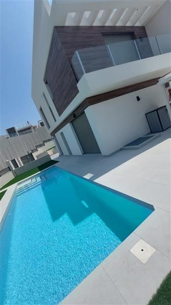 Grote foto villamartin luxeuze moderne villa met zeezicht huizen en kamers vrijstaand