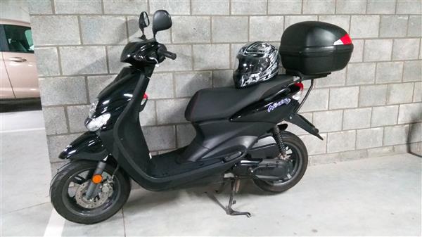 Grote foto te koop scooter yamaha neo s 4t 2017 klasse b fietsen en brommers yamaha