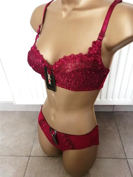 Grote foto chique wijnrode bh zonder beugel slip kleding dames ondergoed en lingerie