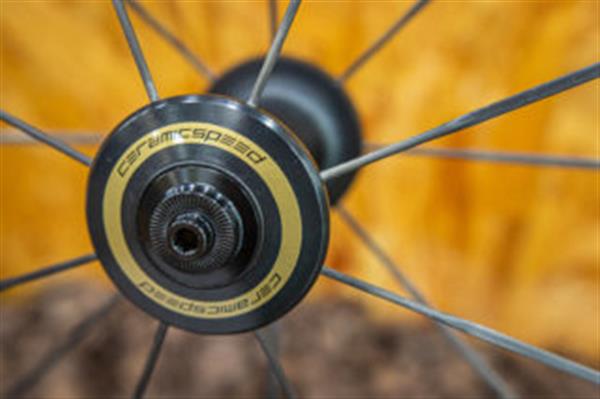 Grote foto focus cayo carbon model 2018 set stealth wielen fietsen en brommers sportfietsen