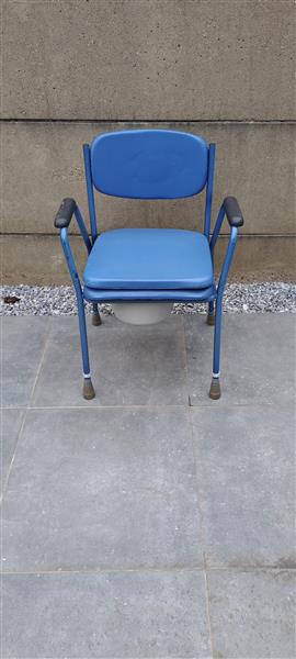 Grote foto wc stoel in goede staat bevragen in geel diversen rolstoelen