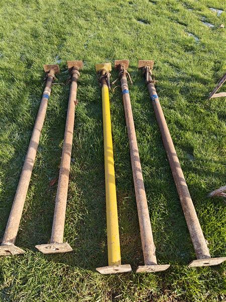 Grote foto 5 bouwschoren 2 schragen doe het zelf en verbouw ijzerwaren en bevestigingsmiddelen