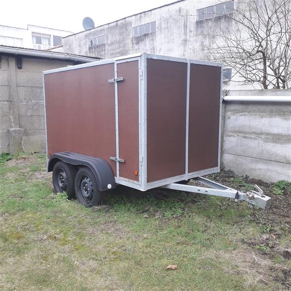 Grote foto gesloten aanhangwagen 750 kg auto diversen aanhangers