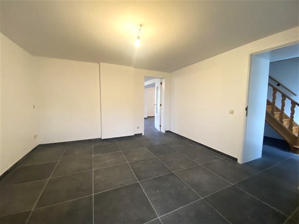 Grote foto 6860 l glise ruime woning met tuin 3 slpkrs huizen en kamers eengezinswoningen