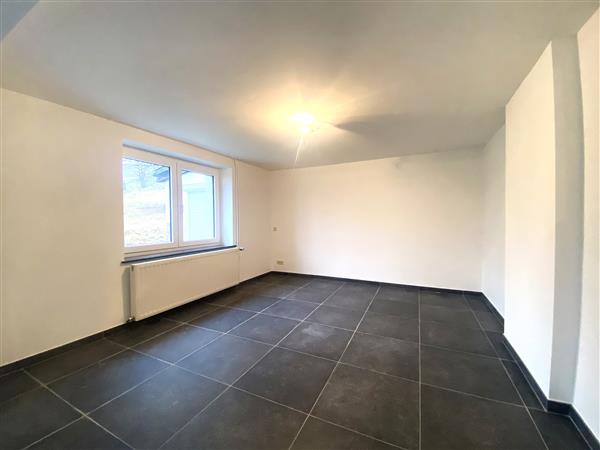 Grote foto 6860 l glise ruime woning met tuin 3 slpkrs huizen en kamers eengezinswoningen