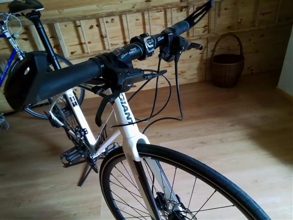 Grote foto giant fiets nieuw fietsen en brommers sportfietsen