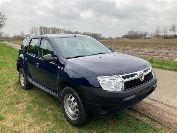 Grote foto dacia duster benzine met trekhaaki auto dacia