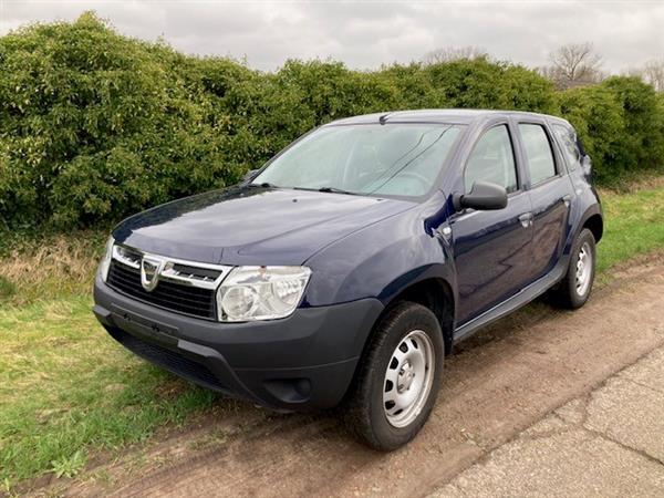 Grote foto dacia duster benzine met trekhaaki auto dacia