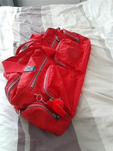 Grote foto rode reistas kipling sieraden tassen en uiterlijk reistassen