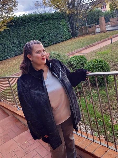 Grote foto stevige vrouw zoekt leuke man contacten en berichten vrouw zoekt man