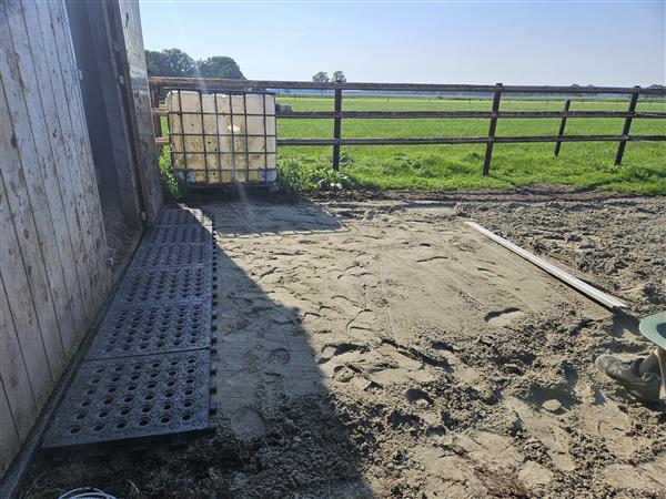 Grote foto mudmodder paddockplaten dieren en toebehoren stalling en weidegang