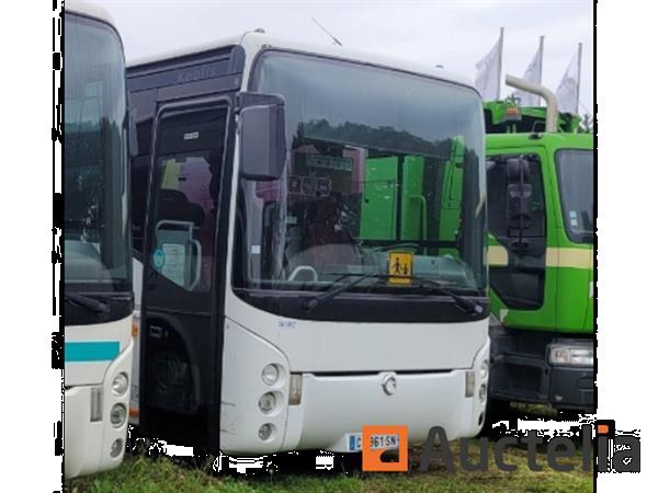 Grote foto transport irisbus ares caravans en kamperen camper