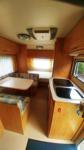 Grote foto caravan caravelair 490 de luxe caravans en kamperen caravan