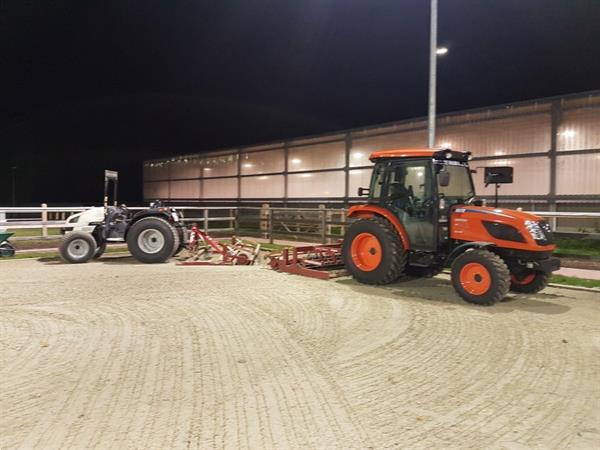 Grote foto kioti gamma van 26 tot 115 pk agrarisch tractoren