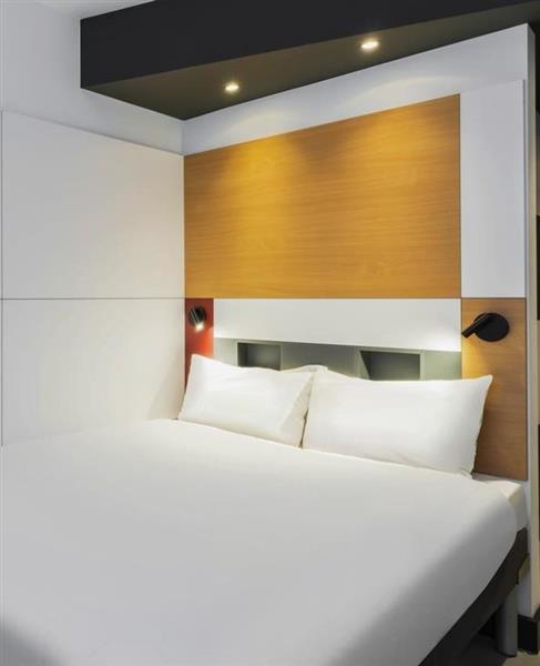 Grote foto hotelkamer in ibis budget blankenberge vakantie belgi