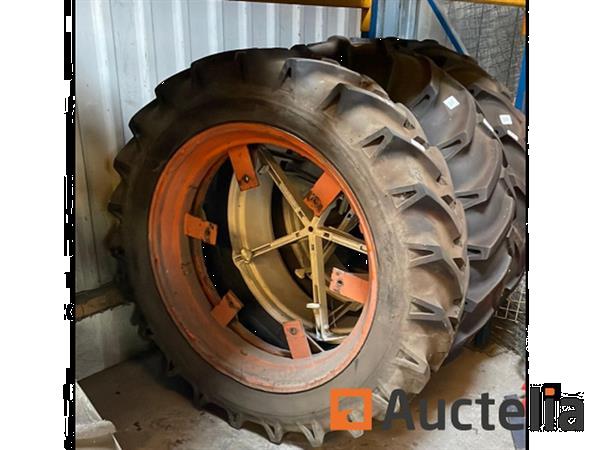 Grote foto 1x traktorband op velg 11x38 agrarisch wielen
