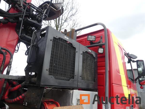 Grote foto vrachtwagen tractor volvo fh64 9.0 e5 auxiliary hijskraan en log grijper doe het zelf en verbouw vrachtwagens