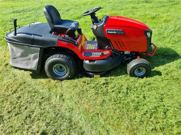 Grote foto snapper rpx210 zitmaaier met opvangbak. nieuw tuin en terras zitmaaiers