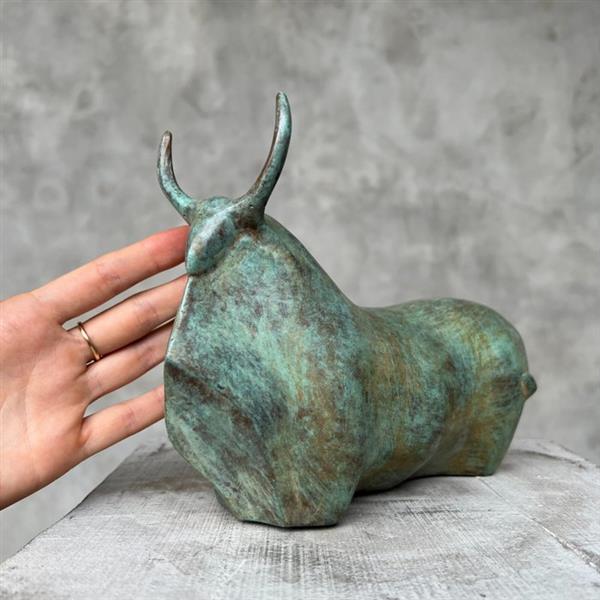 Grote foto beeld no reserve price bronze patinated statue of an abstract bull 15 cm brons antiek en kunst curiosa en brocante