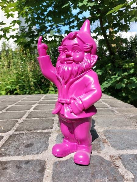 Grote foto beeld naughty fuchsia gnome with middle finger 30 m polyresin antiek en kunst curiosa en brocante