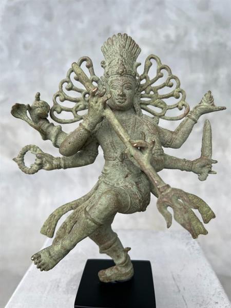 Grote foto sculptuur no reserve price sculpture of a patinated shiva in a dancing pose 26 cm brons antiek en kunst curiosa en brocante