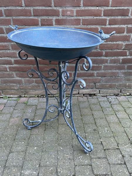 Grote foto vogelbad ijzer gegoten gesmeed antiek en kunst curiosa en brocante