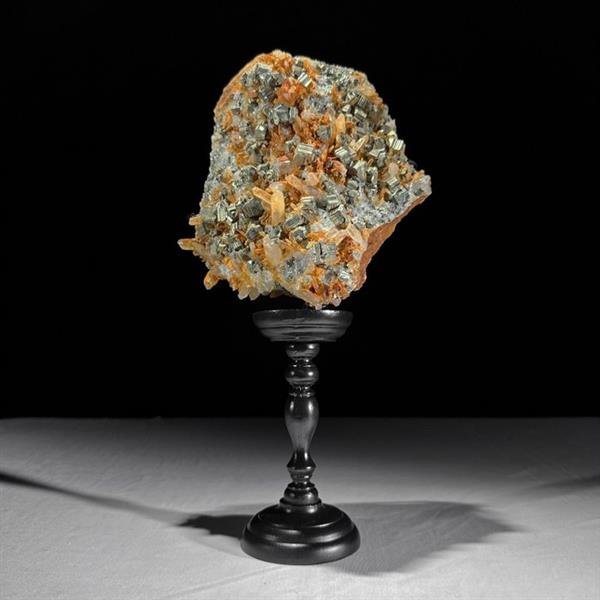 Grote foto geen minimumverkoopprijs pyriet op standaard kristalcluster hoogte 31 cm breedte 15 cm 3000 antiek en kunst curiosa en brocante