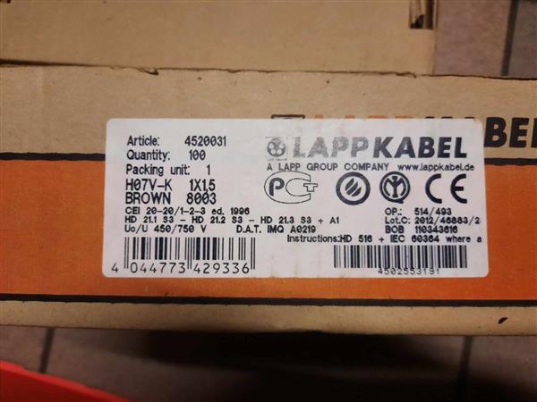 Grote foto elektriciteitskabels elektriciteitsdraden doe het zelf en verbouw elektra en kabels