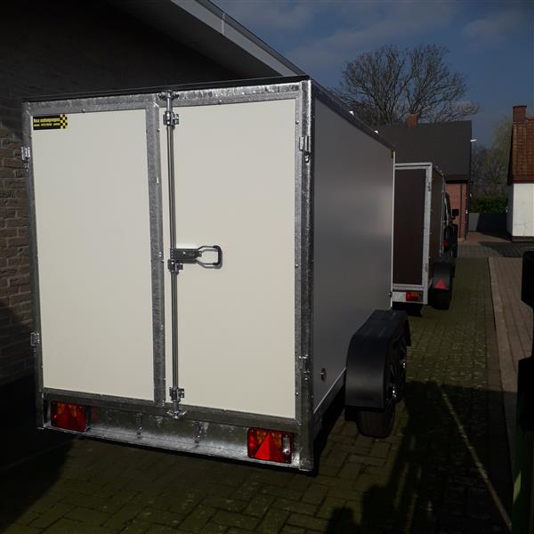 Grote foto gesloten aanhangwagen 3 00 x 150 x 150 auto diversen aanhangers