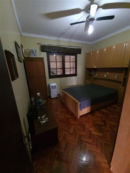 Grote foto vrijstaande villa van 3 verdiepingen huizen en kamers bestaand europa
