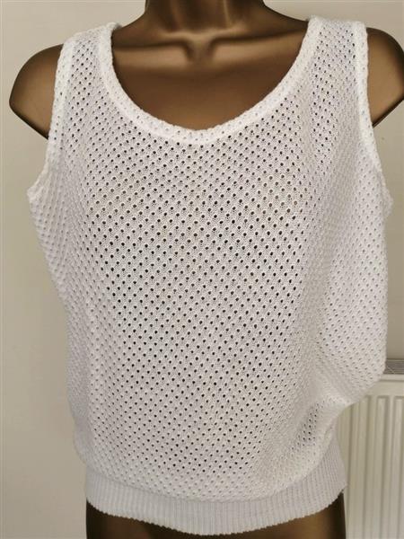 Grote foto doorzichtige ajour top in champagnekleur kleding dames tops