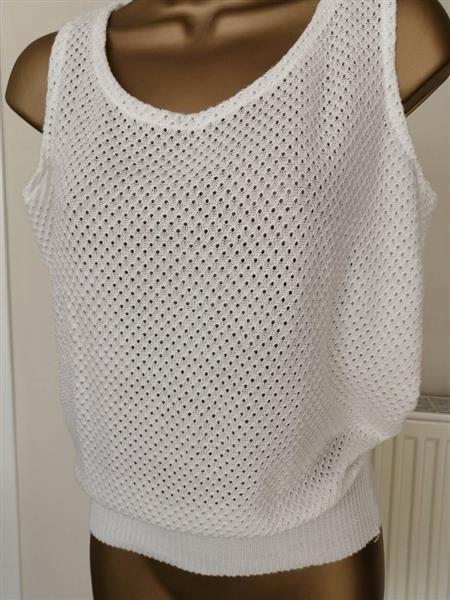 Grote foto doorzichtige ajour top in champagnekleur kleding dames tops