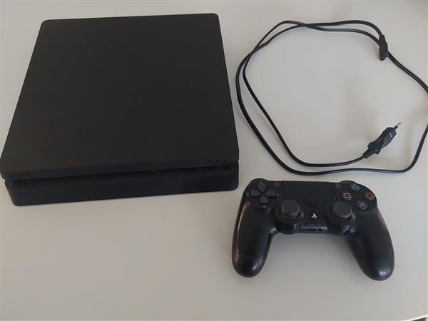 Grote foto playstation 4 zeer goed staat waasland spelcomputers games playstation 4