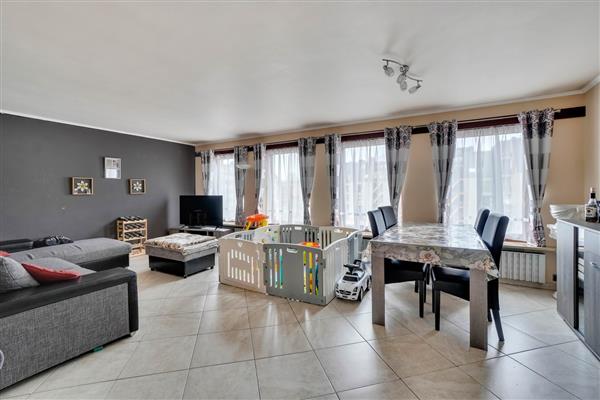 Grote foto appartement met veel troeven huizen en kamers appartementen en flat