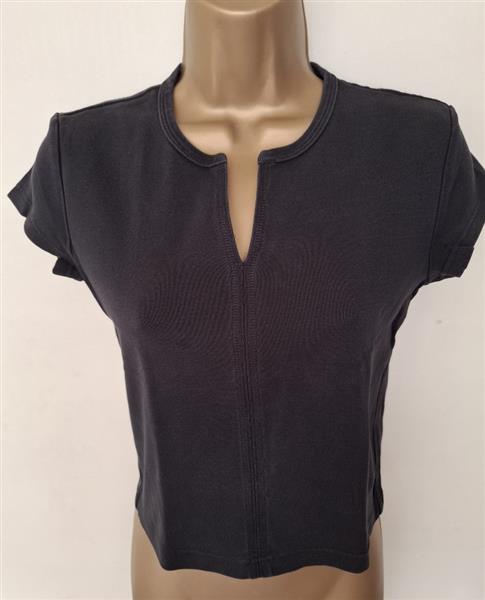 Grote foto kort zwart shirt met mooie halsuitsnijding esprit kleding dames tops