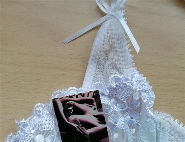 Grote foto romantische witte doorzichtige bh 70c en 80c kleding dames ondergoed en lingerie