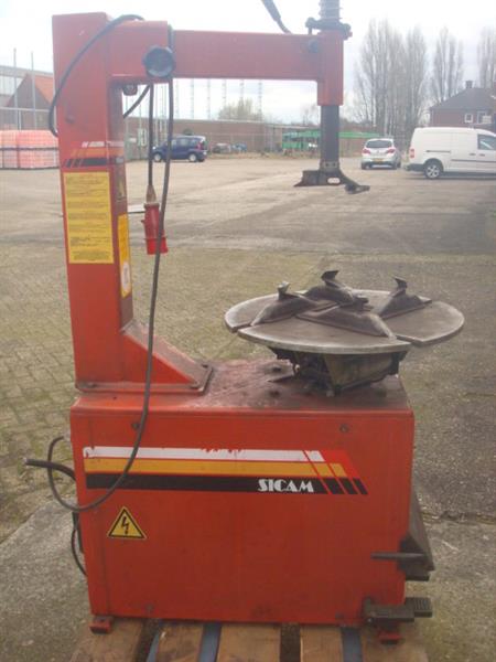 Grote foto banden demontage apparaat banden apparaat sicam auto diversen gereedschap