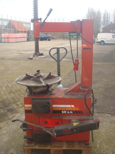 Grote foto banden demontage apparaat banden apparaat sicam auto diversen gereedschap