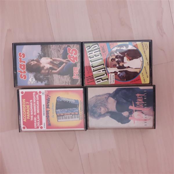 Grote foto cassettes cd en dvd cassettebandjes