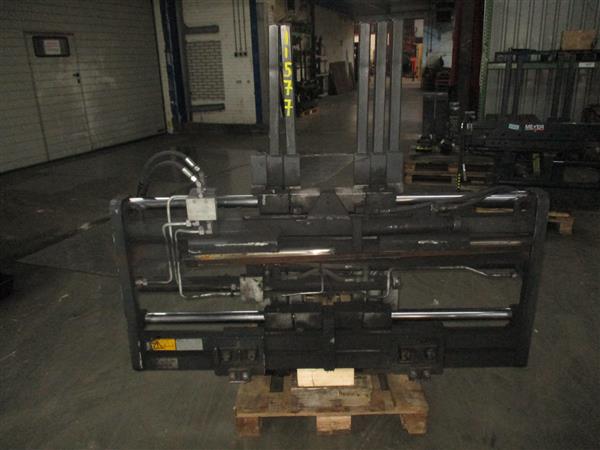 Grote foto kaup vorkenversteller triple agrarisch heftrucks