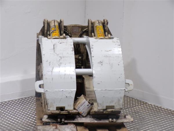 Grote foto cascade papierrollenklem splitarm agrarisch heftrucks