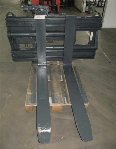 Grote foto durwen vorkenklem agrarisch heftrucks