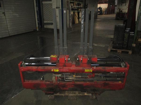 Grote foto meyer vorkenversteller triple agrarisch heftrucks