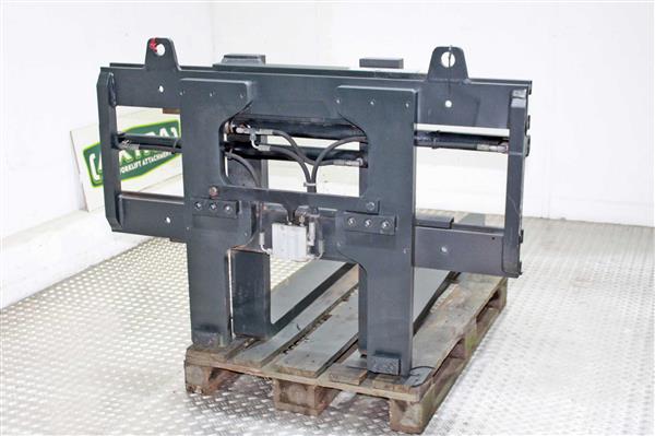 Grote foto cascade vorkversteller agrarisch heftrucks